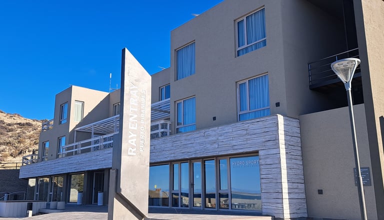 Hotel rayentray puerto pirámides