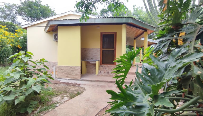 Wohnhaus in Parkanlage bei Independencia zur Miete