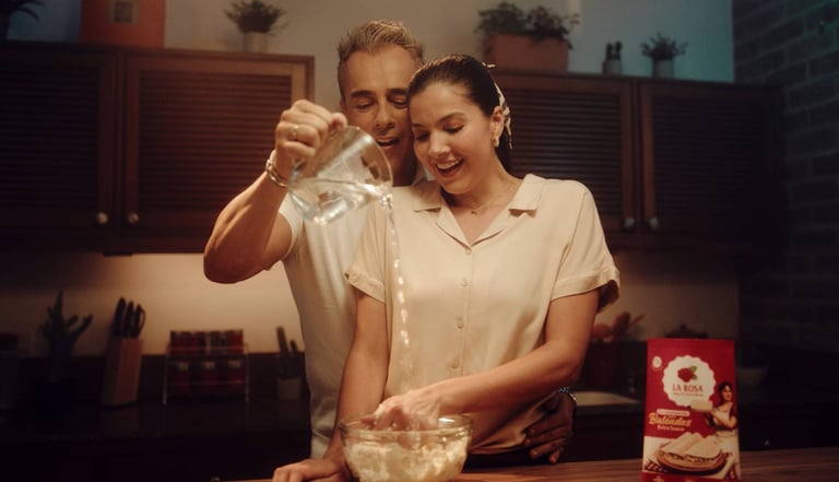 Comercial Harina para baleadas LA ROSA
