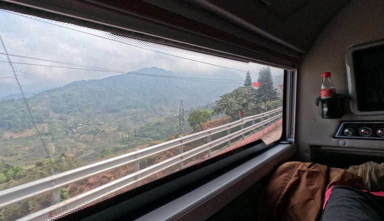 nocny bus z Hanoi do Sapa