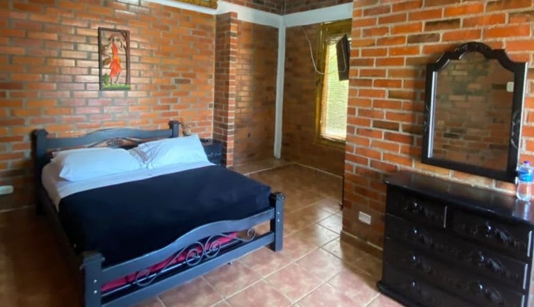 Habitación del Hotel Palmas de Santa Helena Quimbaya Quindío