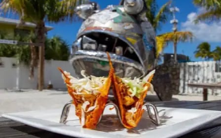 best food on anna maria island