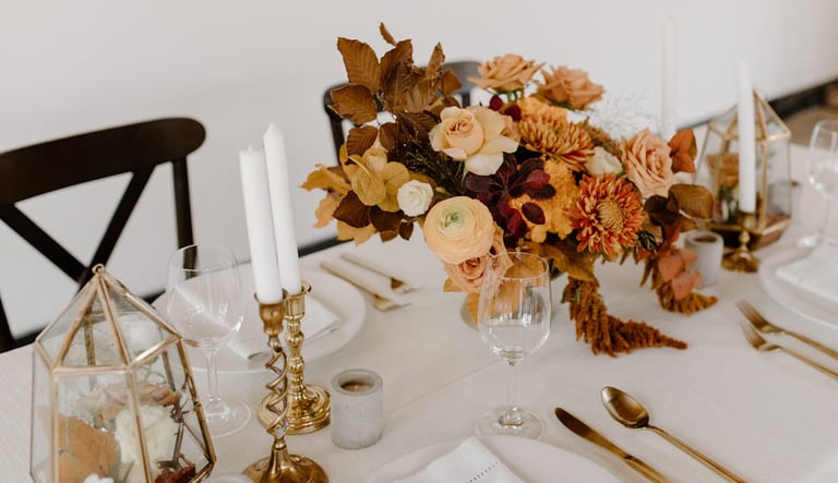 centro de mesa como decoración de fiesta de otoño
