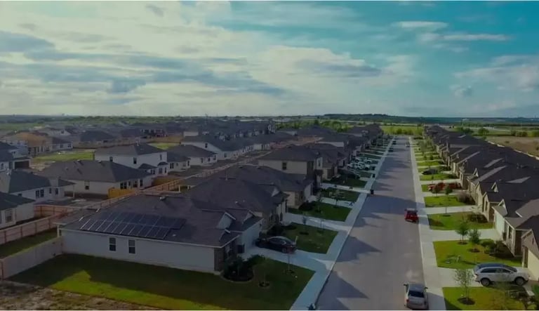 single-story home with streak‑free windows, window cleaning in Converse, TX