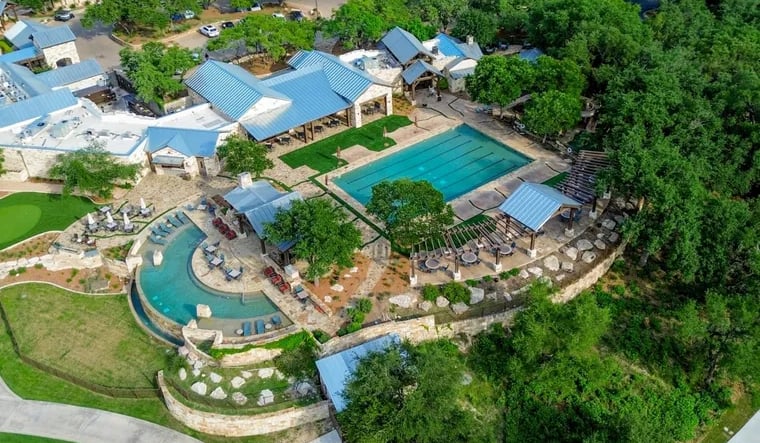 Luxury estate with glass walls, window cleaning in Shavano Park, TX