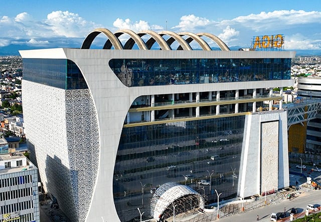 shops for sale in giga boutique mall