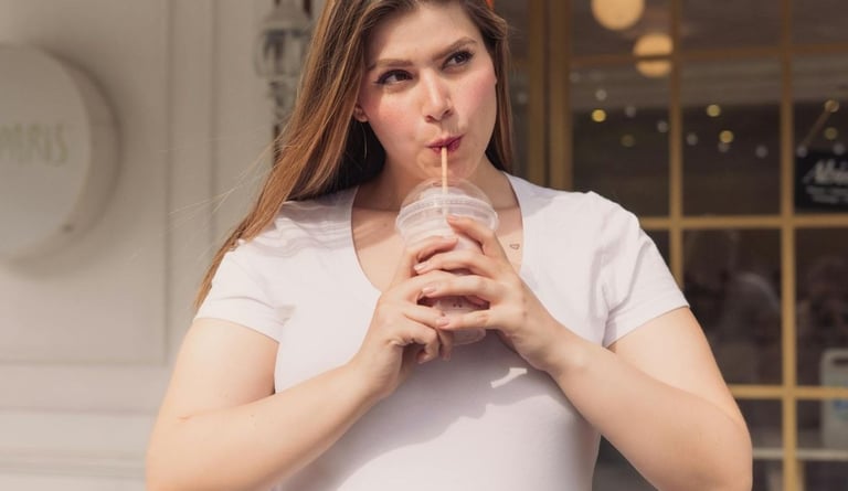 Healthy smoothie lifestyle supporting weight loss