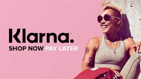 White woman, Klarna advertisement