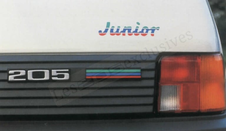 Brochure Peugeot 205  Junior Suisse