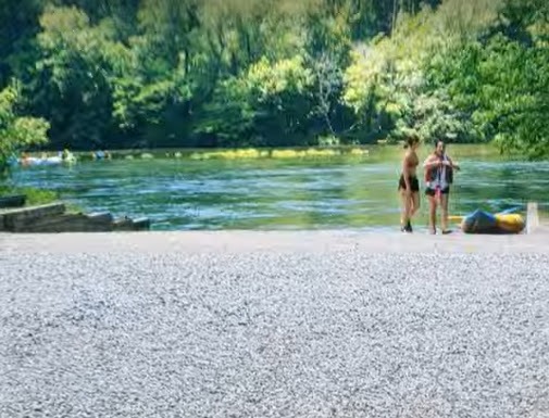 TN Rivers - Best Paddle & Splash Whitewater rides, the Powerhouse Rd boat ramp at Hiwassee