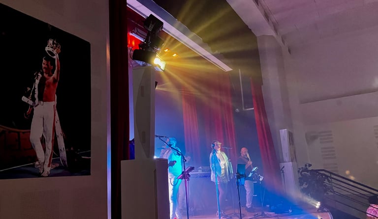 Sonorisation et éclairage pour un groupe de rock