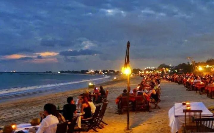 Beach Dinner at Jimbaran Bali