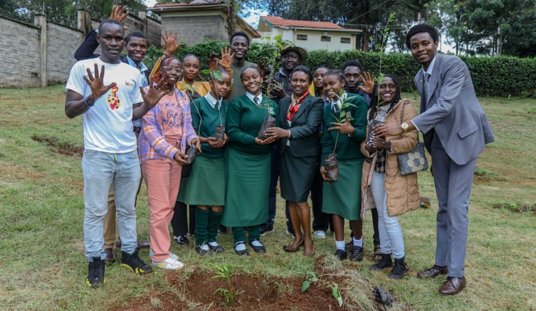 kamae girls tree planting