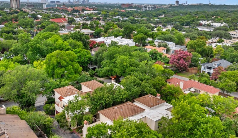 Elegant home with tall windows, window cleaning in Terrell Hills, TX