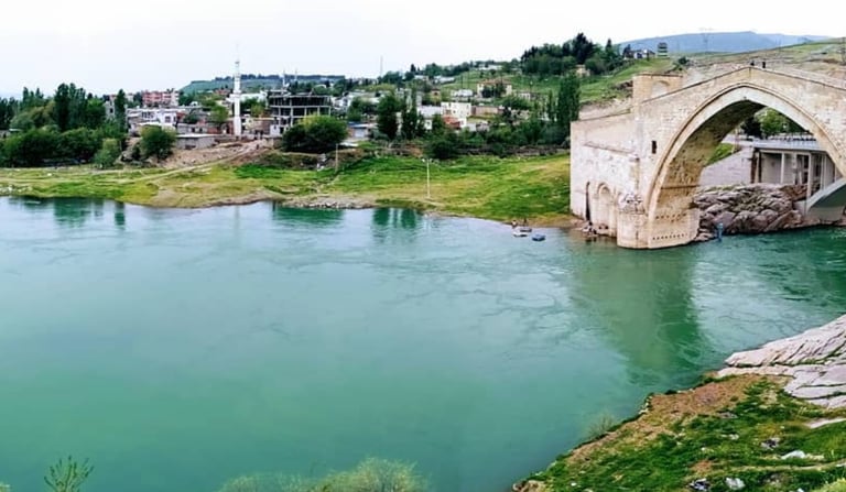 Silvan Gezi Rehberi | Malabadi Köprüsü