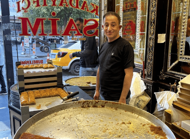 Meşhur Kadayıfçı Saim Usta