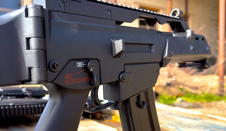 Airsoft ginklas iš arti - detalus vaizdas