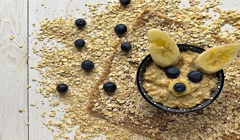 Porridge, Banana, and Berries