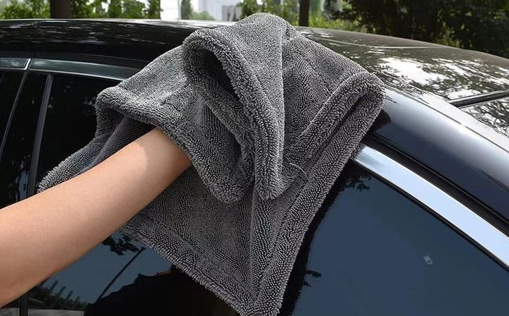 1200 GSM Microfiber Cloths/Towels for Autocare, Automobile Lint Free, Scratch Free