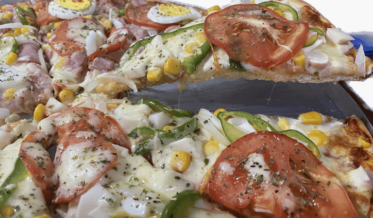 Racing Pizzaria -  Pizza Portuguesa