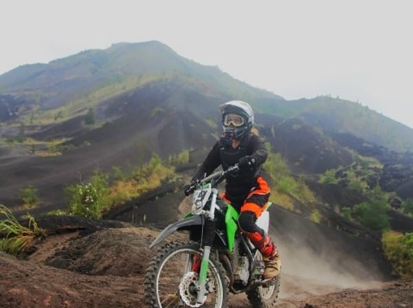 Bali dirt bike riding lessons