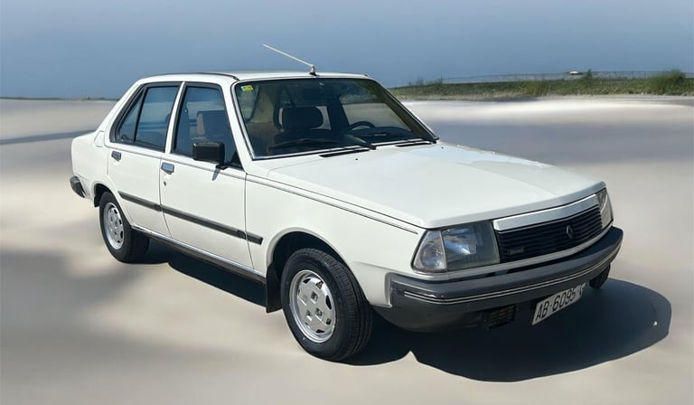 Renault 18 GTD diésel clásico con matrícula original de Albacete IdelMoción