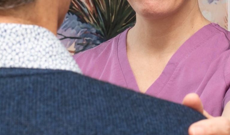 Zelena Medicine offers holistic care and acupuncture for cancer treatment support 