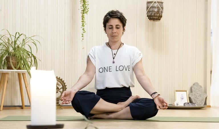 Isabell Bammert Yoga Jua Flow