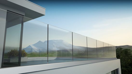 Cierre Perimetral de Cristales Templados Estilo Baranda