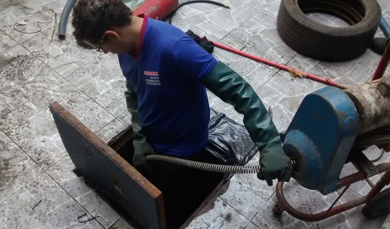 desentupimento com caixa de gordura