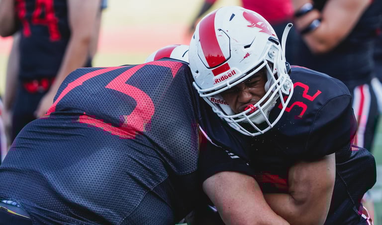 Football, Richmond Highschool players, tackle