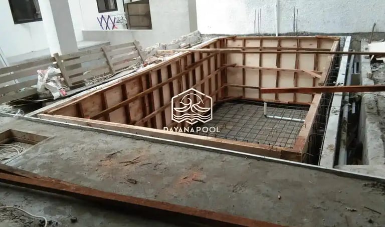 pembesian kolam renang standar SNI oleh dayanapool