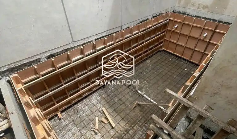 pembesian kolam renang standar SNI oleh dayanapool