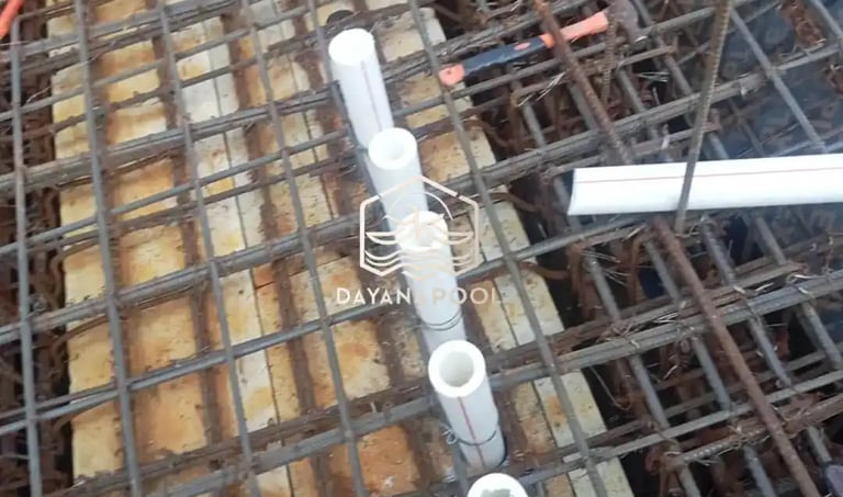 pembesian kolam renang standar SNI oleh dayanapool