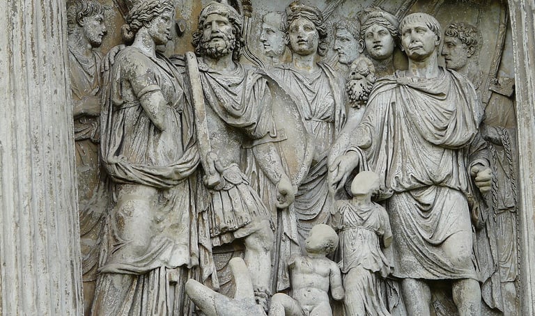 detalle arco de trajano