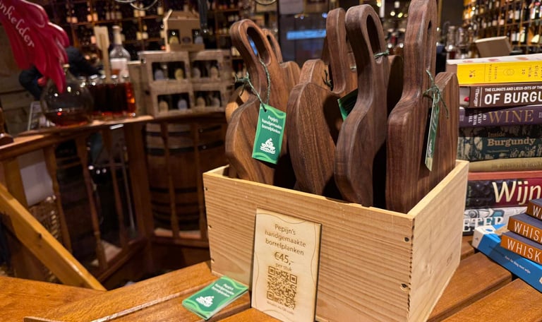 En bij Henri Bloem in Amstelveen waar mijn oom een prachtige wijnhandel heeft waar u ze kan kopen