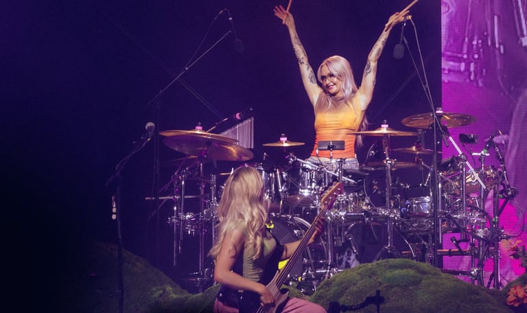 touring drummer live performance Lina Anderberg