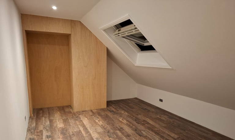 Timmerwerk zolderkast Waterman Afbouw