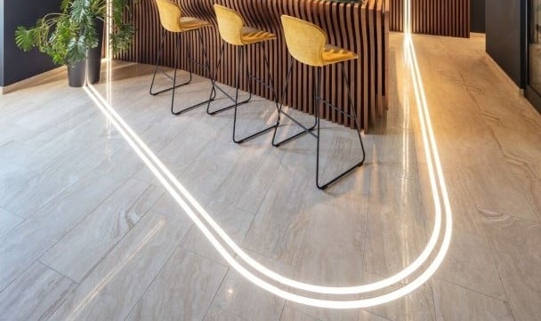 Dental Clinic KU64 Berlin, White Travertine Tiles
