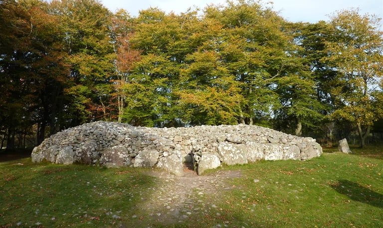 Clava Cairns
