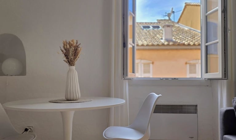 Logement au cœur de Saint-Tropez accompagné par Sienna Conciergerie