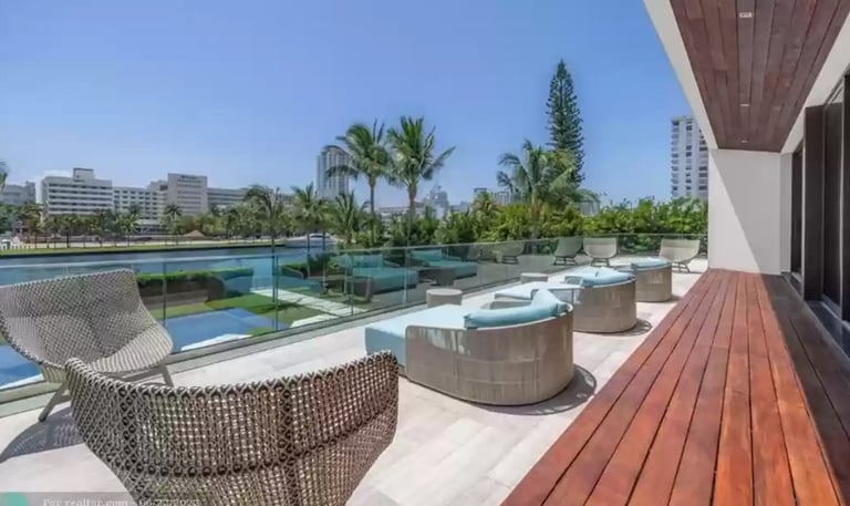 Agence Unique Realty Cannes Miami - appartement et villas a vendre