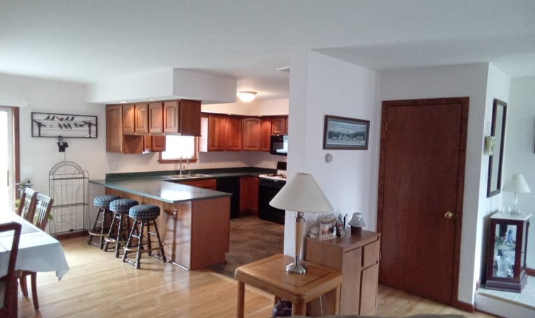 open floor plan kitchen and dining area