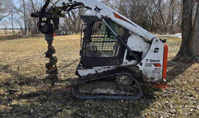 Hole Digging, Fence Contractor, Fence Builders, Fence is