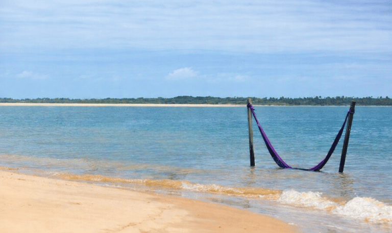 passeio de lancha para Ilha dos Namorados Aracaju