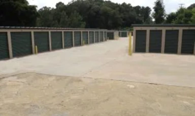 Our Clean, Dry Storage