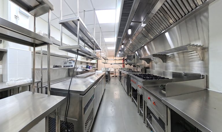 restaurant-main-kitchen