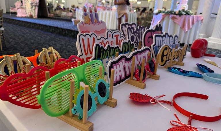 Table of photo booth props