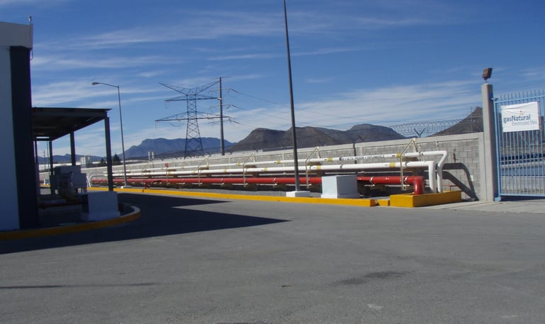 Etiquetas de Vinil Adherible para señalización de tuberías conduciendo Fluidos