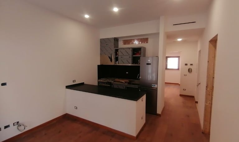 ristrutturazione completa da locale commerciale ad abitazione Roma Pigneto